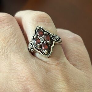 Sterling Silver Art deco ring size 7